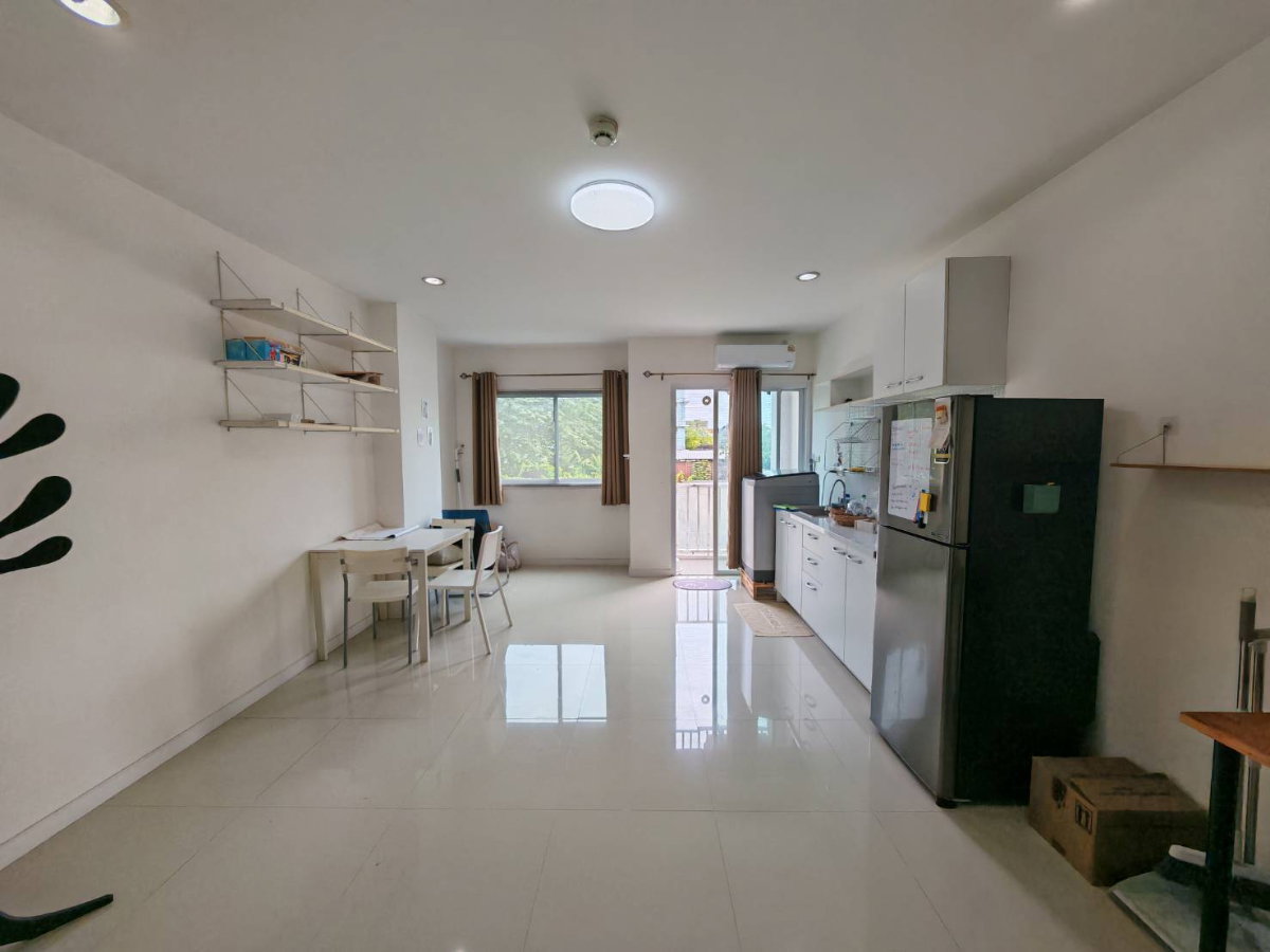 picture sense of london condo 2.5M / 2Rooms - 4/6