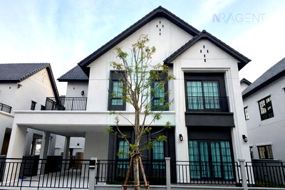 บ้านเดี่ยวให้เช่า : 📌 ให้เช่าบ้านเดี่ยว 2 ชั้น เซนโทร บางนา 4 ห้องนอน 5 ห้องน้ำ