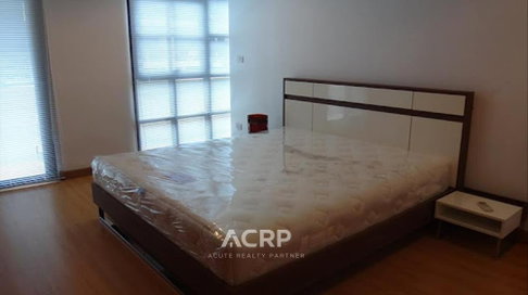 FOR RENT | Silom Terrace 2 brs BTS Sala Daeng & MRT Silom