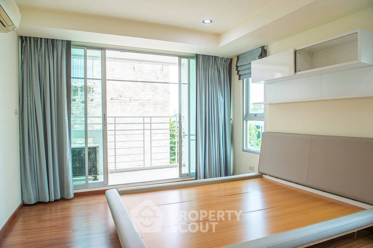 รูป คอนโด 3 ห้องนอน Harmony Living Paholyothin 11 ใกล้ BTS สะพานควาย (ID 3169364) - รูปที่ 21/31