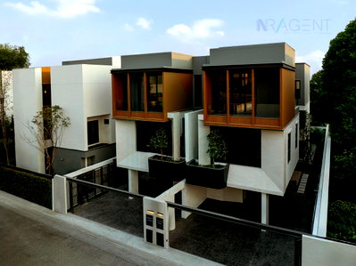 Houses for sale Ratchadaphisek Road : 📌 For Sell Twin house MAYFIELD LANE RATCHADA - LADPRAO 3-story 4 bedroom 5 bathroom