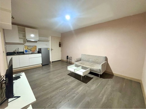 cd1926 ให้เช่าคอนโด ห้องมุม เช่าราคาถูก 9,000 บาท/เดือน 2 ห้องนอน สวิฟท์ คอนโด Swift Condo ABAC Bangna ใกล้ม.เอแบค บางนา