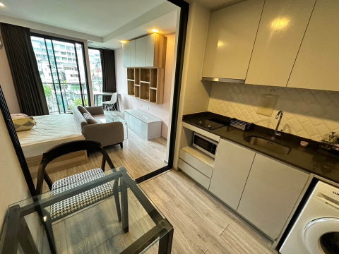 🏙️✨ FOR RENT: Maestro 14 Siam–Ratchathewi 💰 Rental Price: 20,000 THB/month | 📲 Line ID: @condobkk (with @)