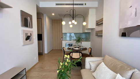 Call : 097-926-4469 Condo Noble BE19 ใกล้ BTS อโศก 52.07 ตารางเมตร 2 นอน 2 น้ำ ทิศเหนือ ชั้น19 (เฉพาะชั้นนี้ มีสวนส่วนตัว) เพิ่งตกแต่งเสร็จ พร้อมอยู่