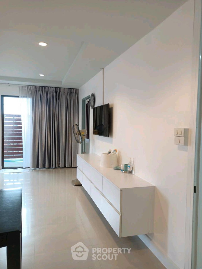 รูป คอนโด 2 ห้องนอน ให้เช่า Srivara Garden Condominium ย่านพลับพลา (ID 3161736) - รูปที่ 4/7