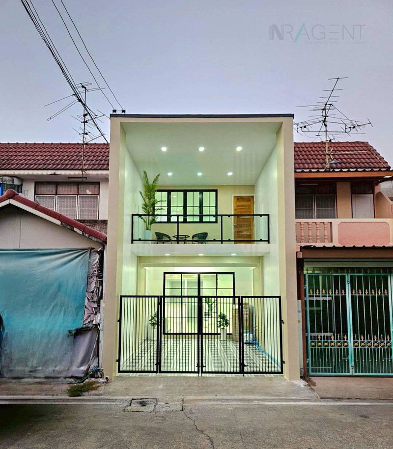ขายทาวน์โฮม : 📌 ขายทาวน์เฮาส์ โครงการ พระปิ่น 3 2 ชั้น 3 ห้องนอน 2 ห้องน้ำ