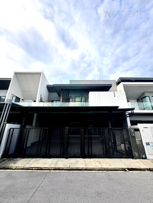 บ้านเดี่ยวให้เช่า : 📌 ให้เช่าบ้านเดี่ยว 2 ชั้น วีเว่ บางนา กม. 7 3 ห้องนอน 4 ห้องน้ำ