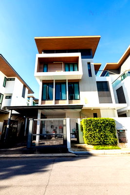 ขายบ้านเดี่ยว : 📌 ขายบ้านเดี่ยว โครงการ ดิ เอวา เรสซิเดนซ์ สุขุมวิท 3 ชั้น 3 ห้องนอน 4 ห้องน้ำ