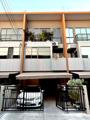 Townhouses for sale : 📌 For Sell Town house BAAN KLANG MUENG SUKHUMVIT-ONNUT 3-story 3 bedroom 3 bathroom