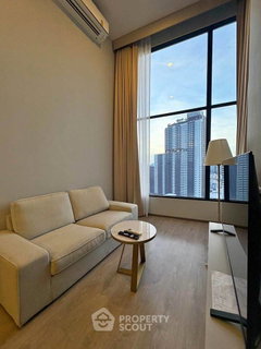 รูปภาพ ห้อง 2 ห้องนอน ชั้น 18 SOHO Bangkok Ratchada ใกล้ MRT ห้วยขวาง 200 เมตร (ID 3168233)