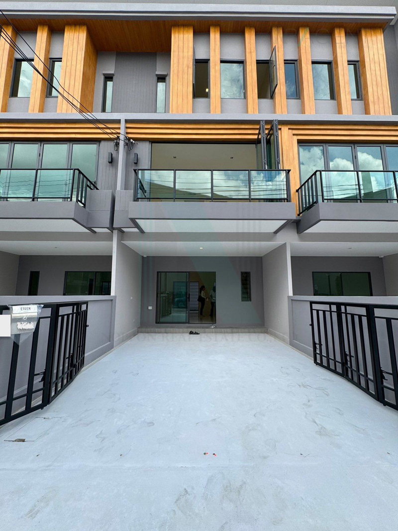 Townhouses for rent : 📌 For Rent 3-story Townhouse EIGEN RAMA 9 3 bedroom 4 bathroom