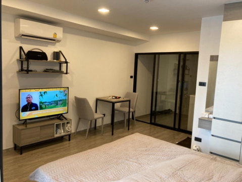 🏙️✨ FOR RENT: Na Veera Phahon–Ari  📩 Interested in this room? Screenshot or copy the link and send us via Line for more details & room viewing. 