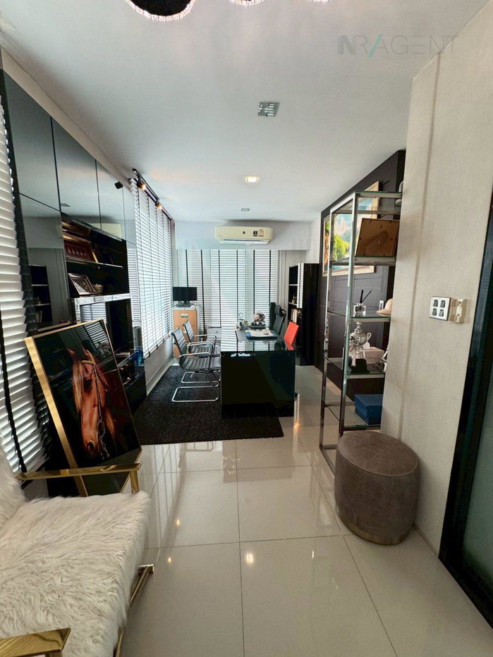 รูป 📌 ให้เช่าบ้านเดี่ยว 2 ชั้น ฮาบิเทีย เวนต์ ปัญญาอินทรา 3 ห้องนอน 3 ห้องน้ำ - รูปที่ 6/8