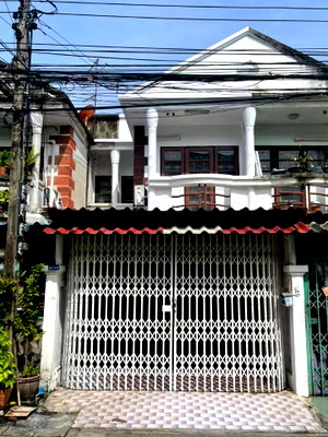 Townhouses for sale พหลโยธิน 52 : HUB-575🔖Sale Moo Bann Thanawan Phahon Yothin 52 price 1.99 M. *0659174222*