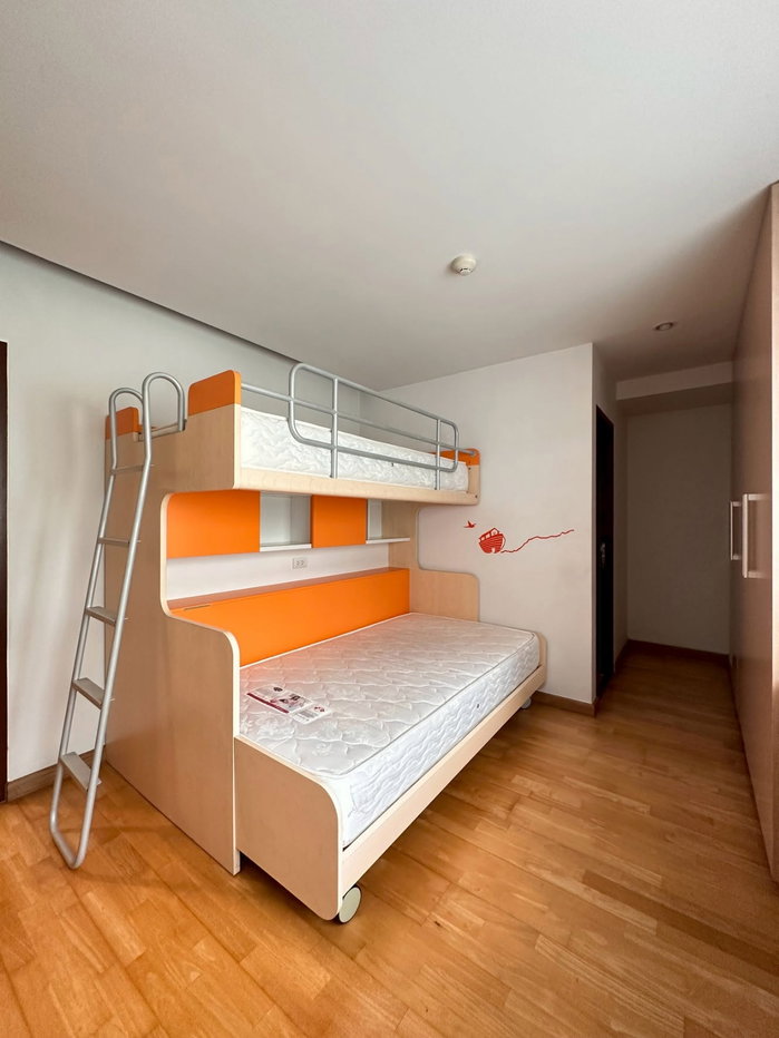 รูป ให้เช่าคอนโด Residence 52 ___ 3 ห้องนอน 3 ห้องน้ำ__BTS Onnut - รูปที่ 1/9