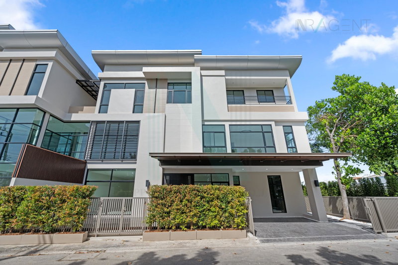 ขายบ้านเดี่ยว : 📌 ขายบ้านเดี่ยว โครงการ เดอะ ซีนีธ 3 ชั้น 3 ห้องนอน 4 ห้องน้ำ