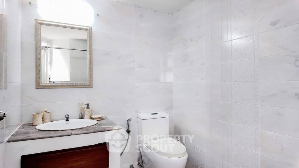 รูป คอนโด 2 ห้องนอน ขนาด 112 ตร.ม. ใน Modern Home Place สวนหลวง (ID 3168437) - รูปที่ 17/21
