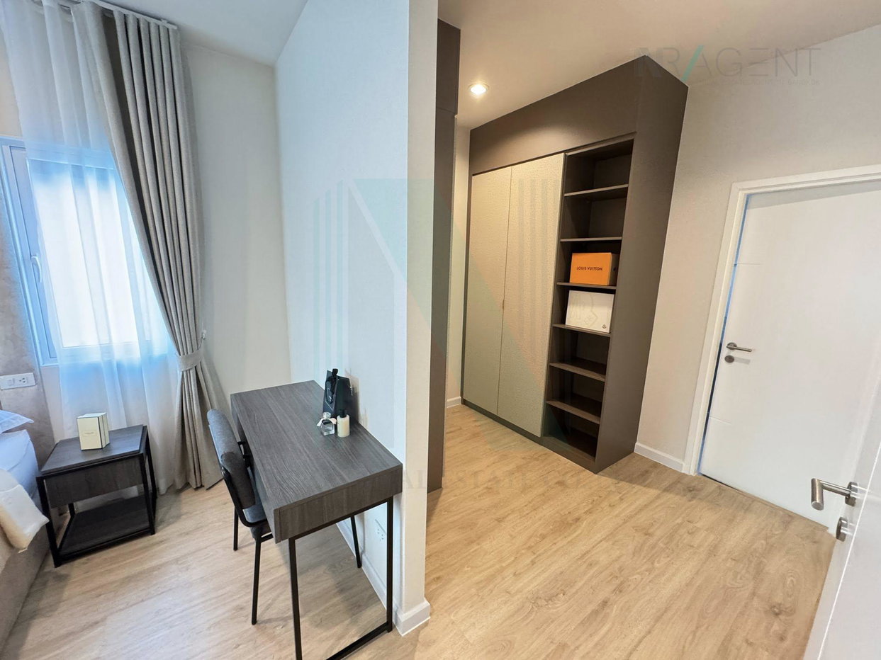 รูป 📌 ให้เช่าบ้านเดี่ยว 2 ชั้น สราญสิริ จตุโชติ 4 ห้องนอน 5 ห้องน้ำ - รูปที่ 6/8