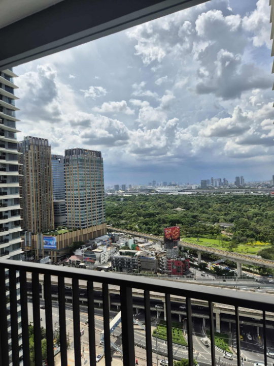 picture The Saint                   Residences - 10/10