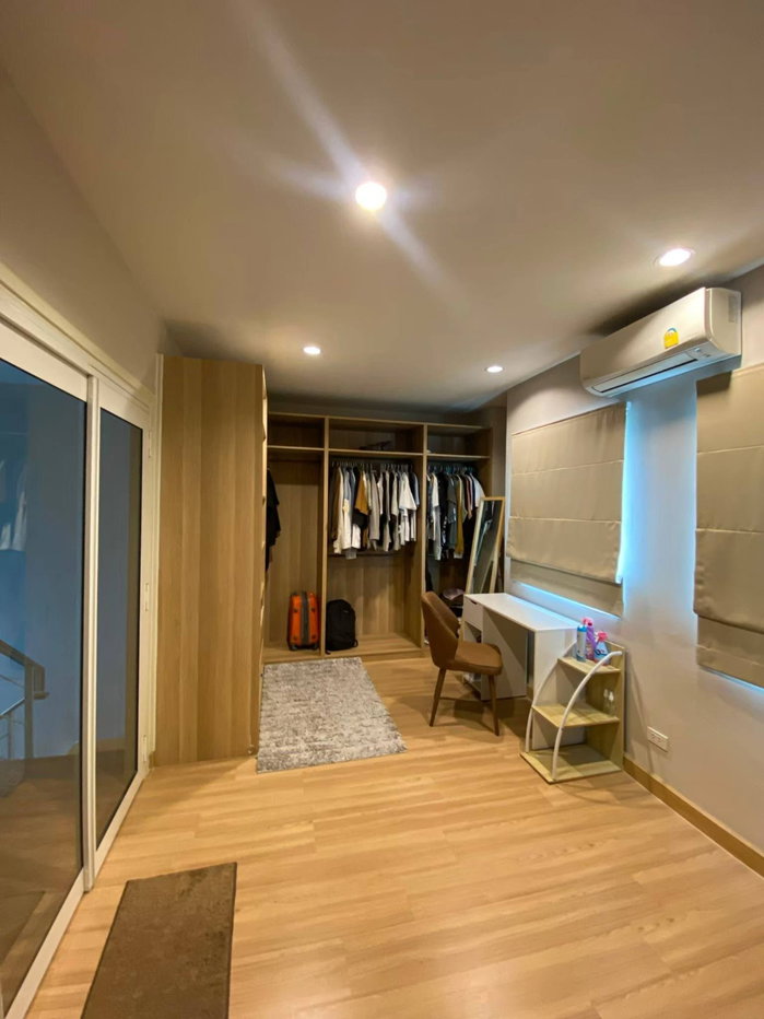 รูป ให้เช่า ทาวน์โฮม 3 ชั้น บ้านอัครา รามคำแหง - วงแหวน  เลี้ยงสัตว์ได้* ที่ ไลน์: @homefinder - รูปที่ 5/14