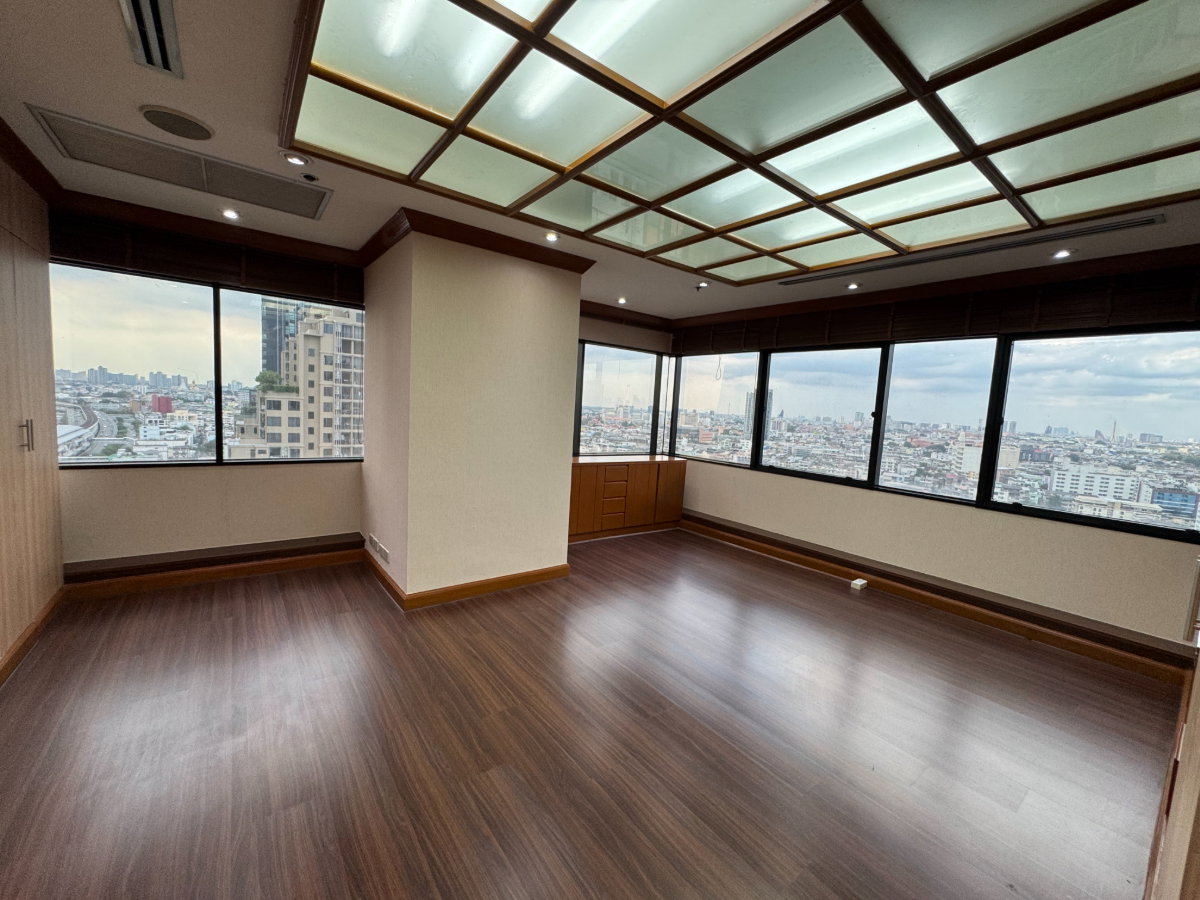 รูป สำนักงานให้เช่า (New Renovation) อาคารสินสาธร ทาวเวอร์ ชั้นที่ 17  - รูปที่ 7/21