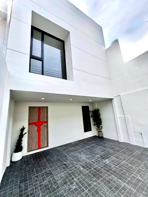 บ้านเดี่ยว ลาดพร้าว 71 : ขายบ้านModern
นาคนิวาส44  [ 4,750,000.-]
