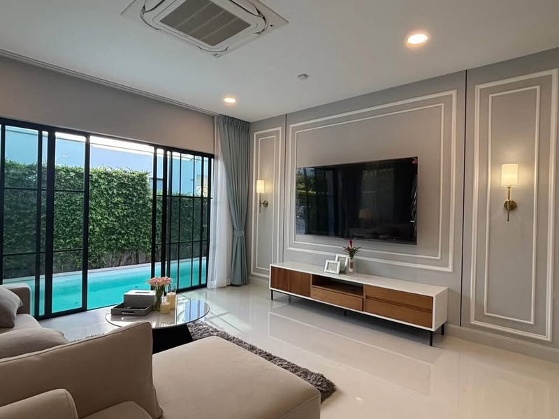 Houses for rent :  Nantawan Rama 9-New Krungthepkreetha