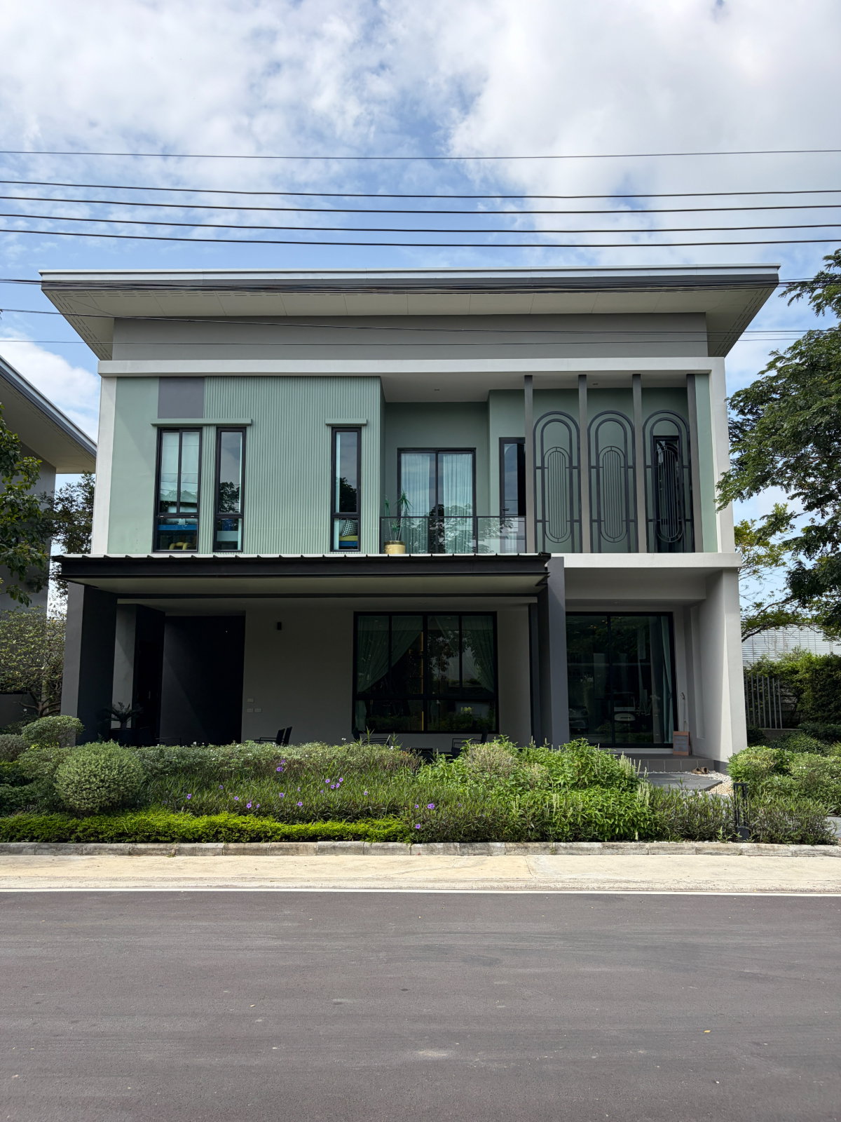 🏡 บ้านเดี่ยวใกล้กรุงเทพกรีฑา 250 ตร.ม. - The Eternity Verdure Rama 9 – Wongwaen 