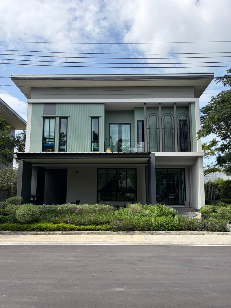 ขายบ้านเดี่ยว : 🏡 บ้านเดี่ยวใกล้กรุงเทพกรีฑา 250 ตร.ม. - The Eternity Verdure Rama 9 – Wongwaen