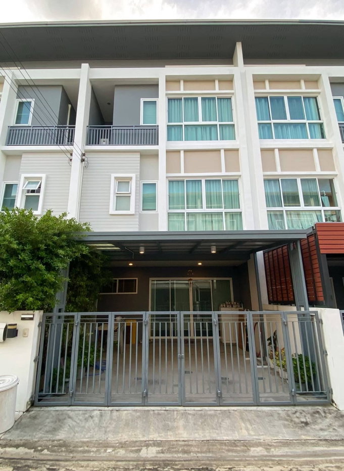 รูป ให้เช่า ทาวน์โฮม 3 ชั้น บ้านอัครา รามคำแหง - วงแหวน  เลี้ยงสัตว์ได้* ที่ ไลน์: @homefinder - รูปที่ 11/14
