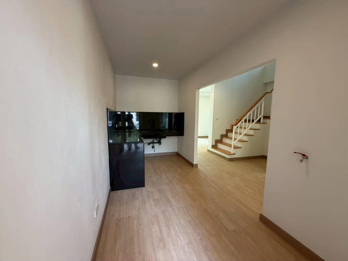 รูป ขาย บ้านใหม่ สไตล์ Modern Minimal เส้นคลองชล ทำเลดี ใกล้ มช., นิมมาน ! - รูปที่ 14/16