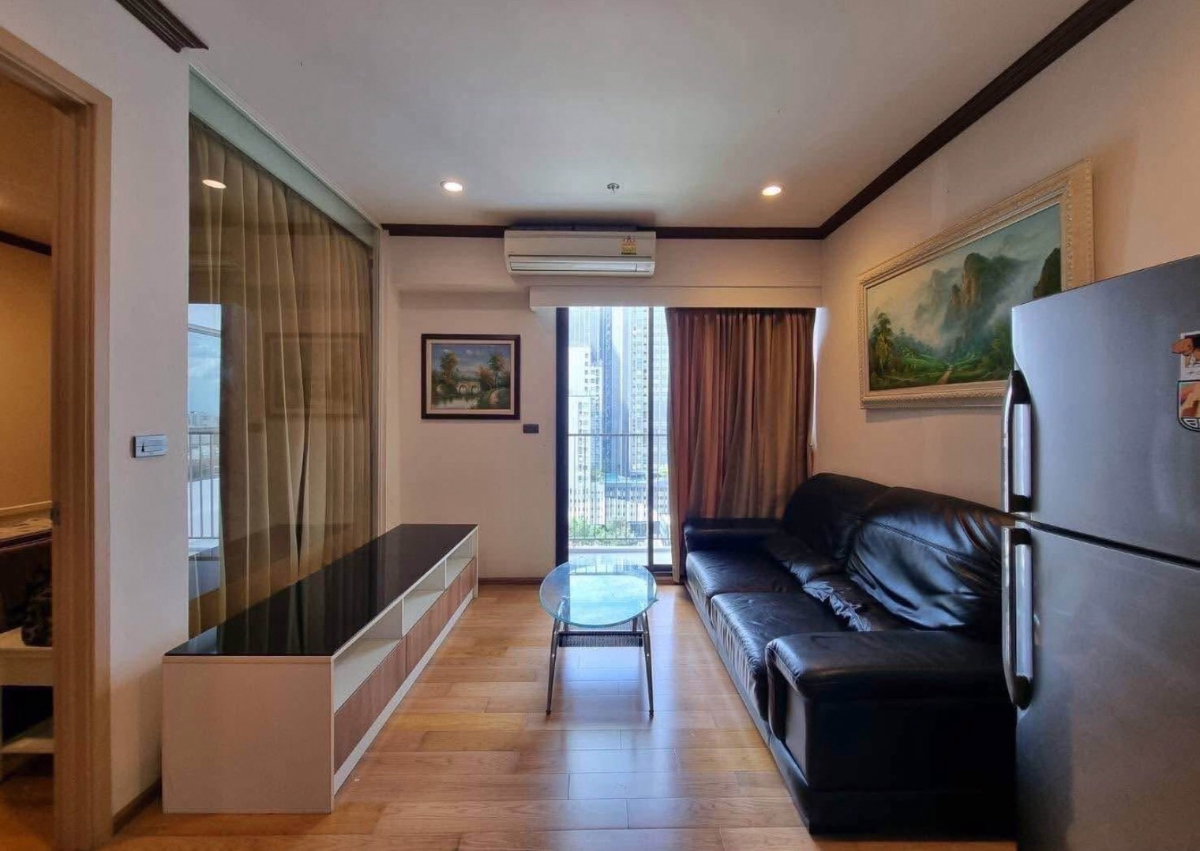 picture Fuse Sathorn - Taksin - 1/11