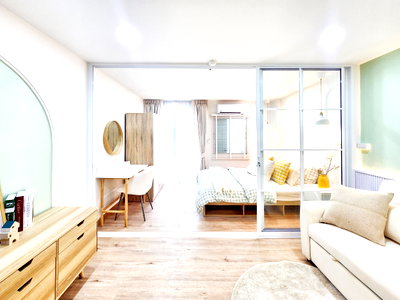 ขายคอนโด : 🔥 ขาย! ห้องรีโนเวทใหม่ พร้อมอยู่ 🧳✨🏢 Condo Regent Home 6 Prachachuen (BK035)
