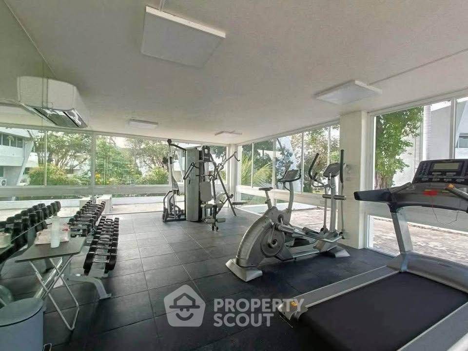 รูป ห้องกว้าง 2 ห้องนอน 110 ตร.ม. ขายที่ Bangsaray Condominium (ID 2672094) - รูปที่ 14/14