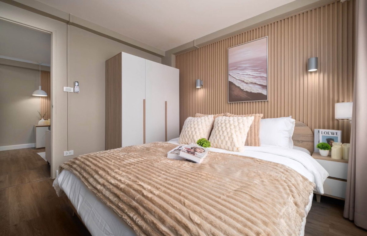 picture Century Park Condo Lat Phrao 12 - 10/14