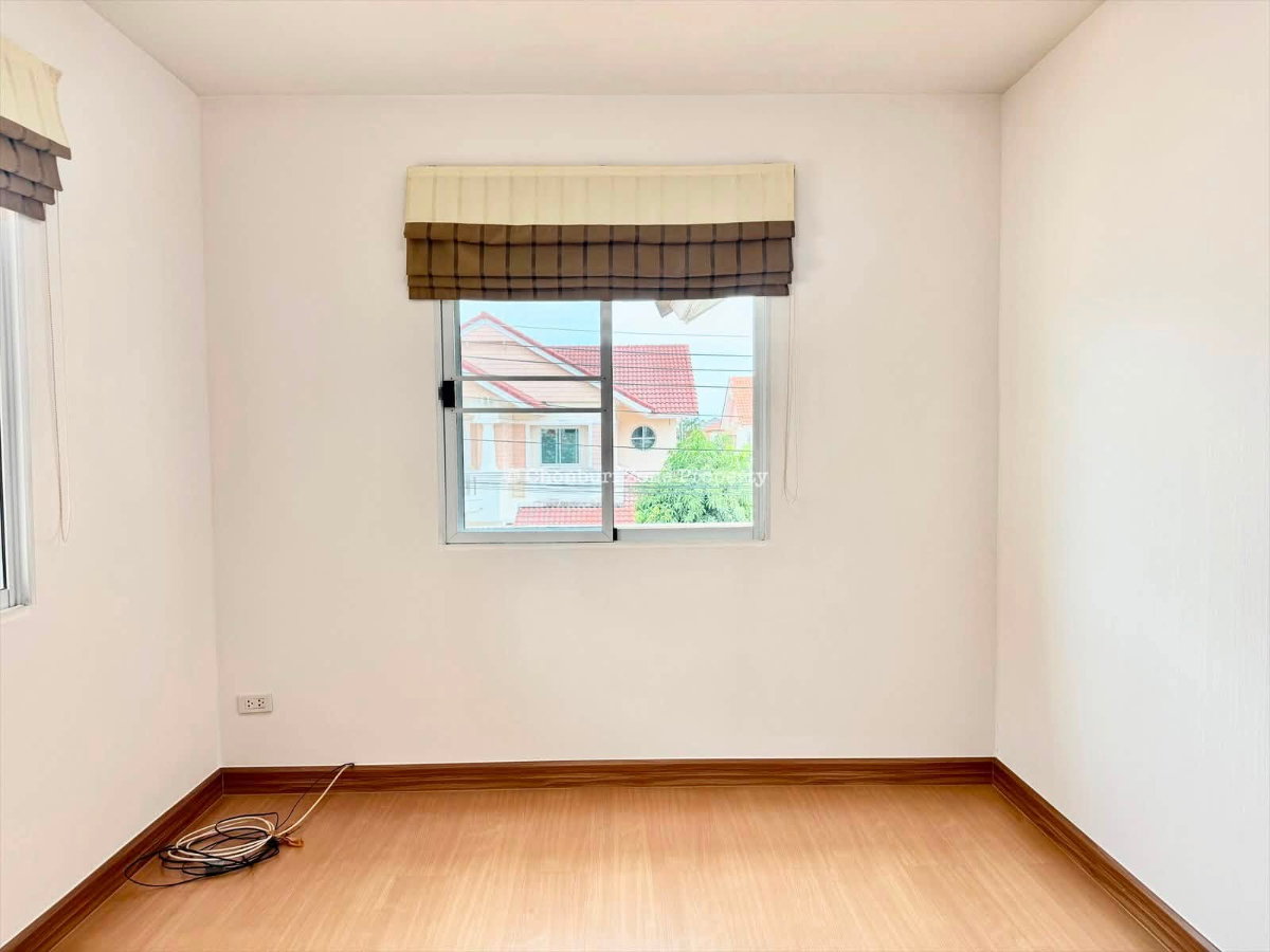 รูป ให้เช่าบ้านเดี่ยวหลังใหญ่ ม.มณีรินทร์เพลส ไร่กล้วย ศรีราชา - รูปที่ 10/38
