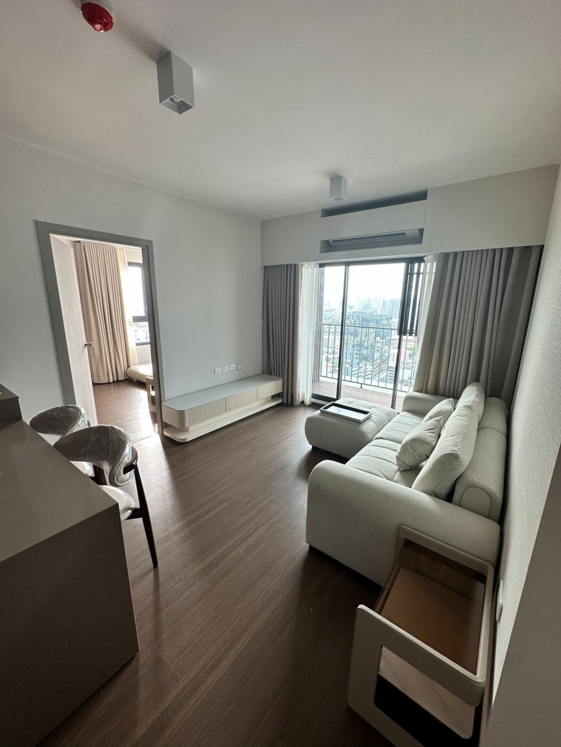 ปล่อยเช่า IDEO Sukhumvit 93 ห้องมุม วิวแม่น้ำ ใกล้ BTS บางจาก เพียง 80 เมตร Line ID: puttcapital