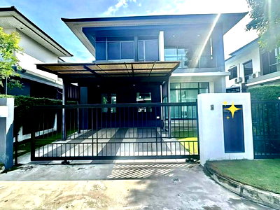 บ้านเดี่ยวให้เช่า : บ้านเดี่ยว2ชั้น ให้เช่า 63ตรว.ถนน กรุงเทพกรีฑา ใกล้ห้างเดอะไนน์ The Nine Center Rama 9