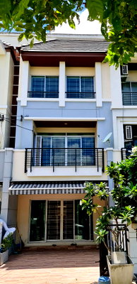 Home office for rent Samut Prakarn : For Rent townhome Baan Klang Muang Srinakarin24 GH625