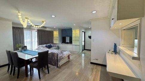 🎊 ให้เช่าคอนโด ริชมอนด์ พาเลส สุขุมวิท 43 อาคาร 1 ชั้น 11 3 ห้องนอน ขนาด 164.00 ตรม ใกล้ Emporium