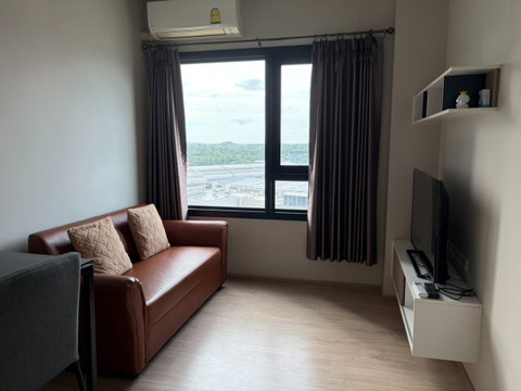ให้เช่า Escent Condo Rayong (เอสเซ็นท์ ระยอง) ชั้น 12A วิวเซนทรัล ตกแต่งพร้อมเข้าอยู่ ขนาด 34 ตร.ม. ราคา 9,000 บาทต่อเดือน