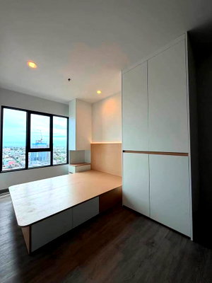 Condos for rent : 🏙️ For Rent | Regent Home Wutthakat – Unfurnished unit with built-ins 🚇 Near BTS Wutthakat – just 300 m.
