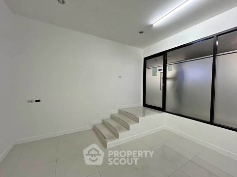 ใกล้ MRT บางยี่ขัน 200 เมตร | ขาย 1 ห้องนอน Thana Astoria Pinklao (ID 3173256)