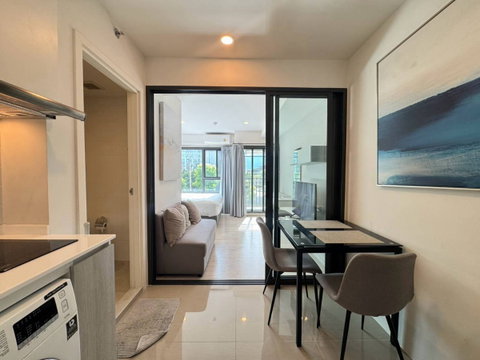 ให้เช่า Escent Park Ville condo ห้องว่างพร้อมเข้าอยู่