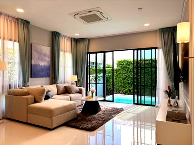 เช่าบ้านเดี่ยว รร.เตรียมอุดมศึกษาน้อมเกล้า  : หมู่บ้านนันทวัน พระราม 9 กรุงเทพกรีฑาตัดใหม่ พร้อมสระว่ายส่วนตัว เลี้ยงสัตว์ได้ 