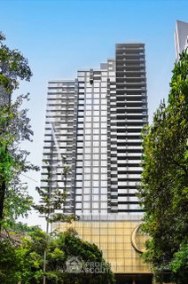รูปภาพ ใกล้ BTS นานาเพียง 20 ม. คอนโด 2 ห้องนอน Q1 Sukhumvit ขนาด 114 ตร.ม. (ID 3173095)