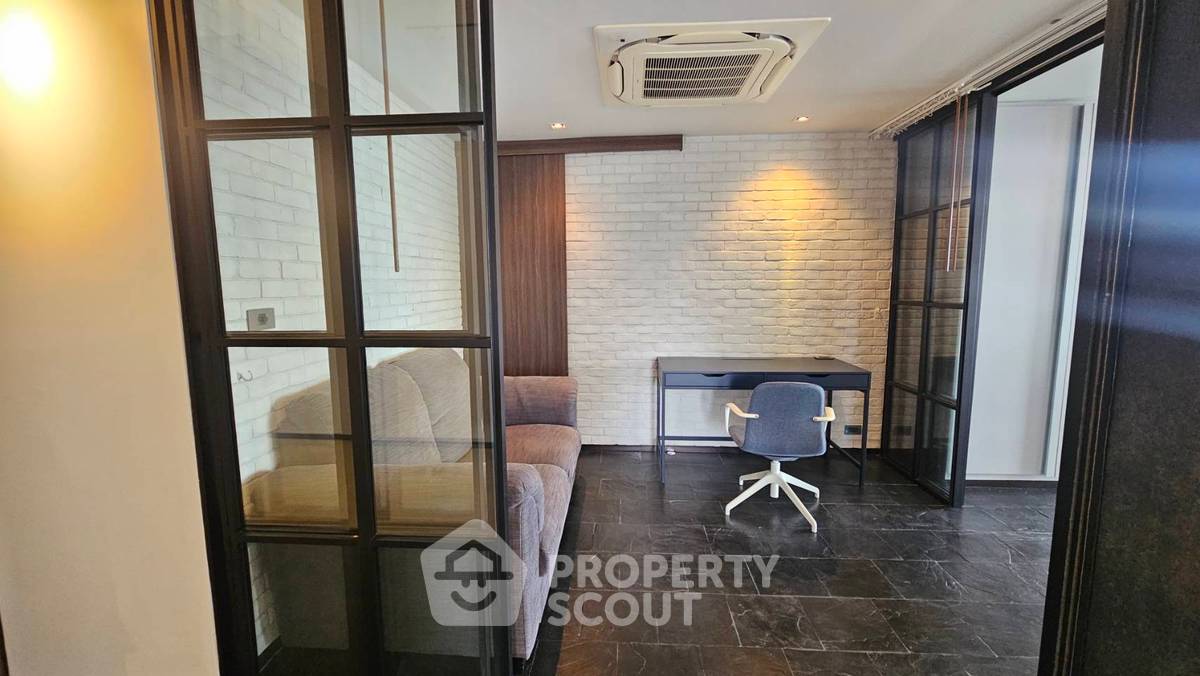 รูป คอนโด 2 ห้องนอน 155 ตร.ม. พร้อมขาย ที่ ไอคอนวัน คอนโดมิเนียม โซทงหล่อ (ID 883441) - รูปที่ 6/15