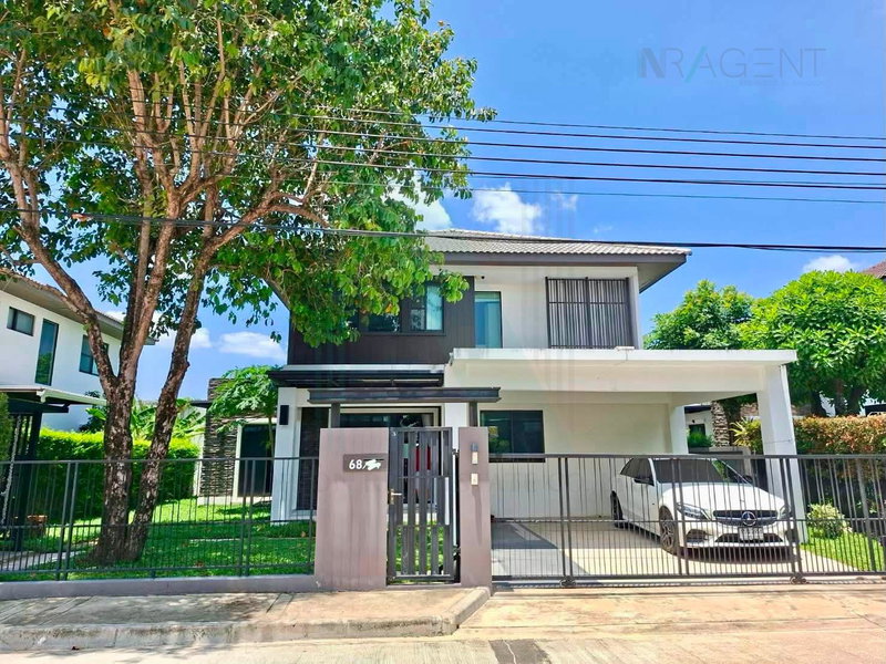 บ้านเดี่ยวให้เช่า : ให้เช่าบ้านเดี่ยว 2 ชั้น โครงการ มัณฑนา บางนา กม.7 4 ห้องนอน 3 ห้องน้ำ
