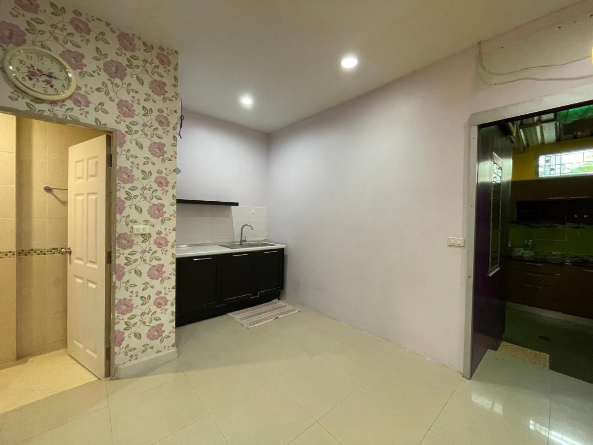 รูป P0835/[ขาย] ทาวน์โฮม บ้านกลางเมือง ลูเซิร์น สุขุมวิท 77 (อ่อนนุช 46) - รูปที่ 8/15