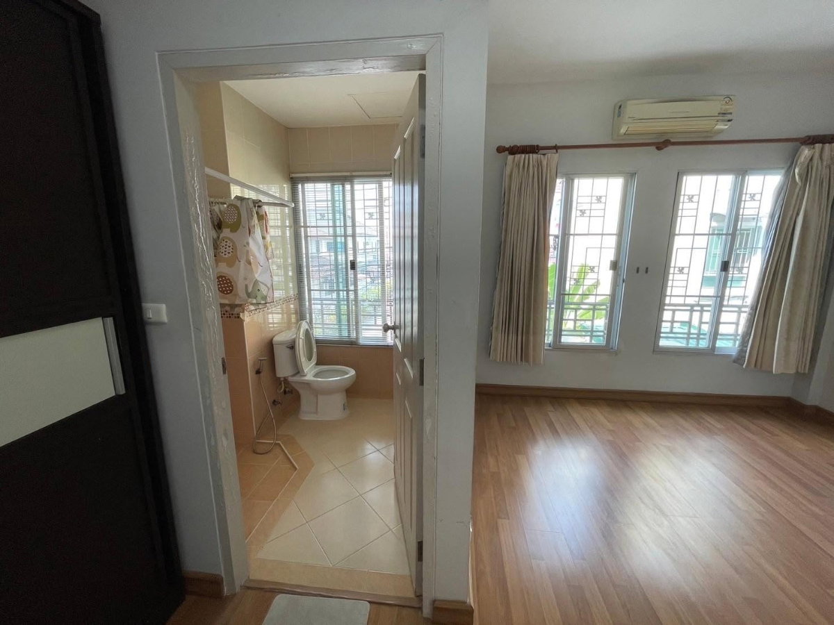 รูป P0835/[ขาย] ทาวน์โฮม บ้านกลางเมือง ลูเซิร์น สุขุมวิท 77 (อ่อนนุช 46) - รูปที่ 6/15